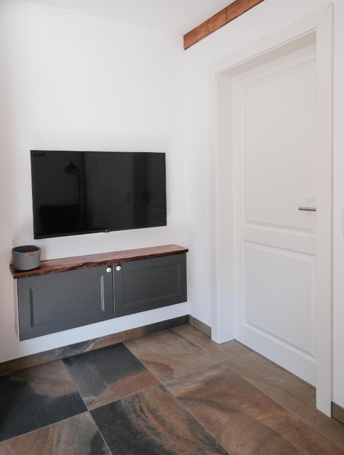 Attwengerhof Apartment เทราน์เคอร์เคน ภายนอก รูปภาพ