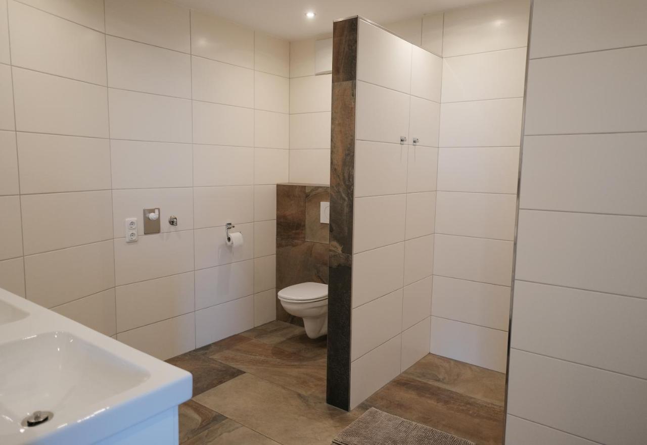 Attwengerhof Apartment เทราน์เคอร์เคน ภายนอก รูปภาพ