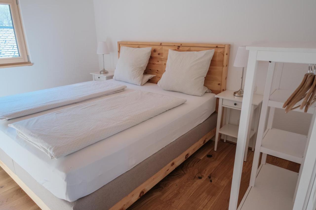 Attwengerhof Apartment เทราน์เคอร์เคน ภายนอก รูปภาพ